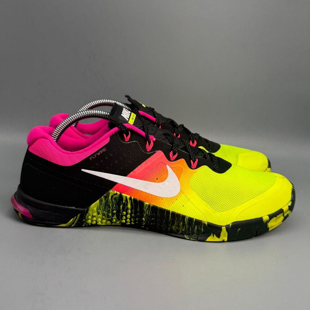 Nike Metcon 2 Mens 10 Volt Black White Lace Up Low Top Running Athletic Sneakers - Picture 1 of 9